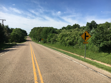 You'll see the Park Entrance sign about 200 ft before you turn.